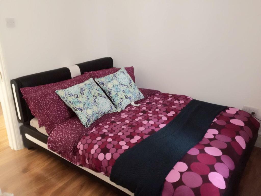 Abbey Wood Station Five Bedroom Self Contained House Exterior foto