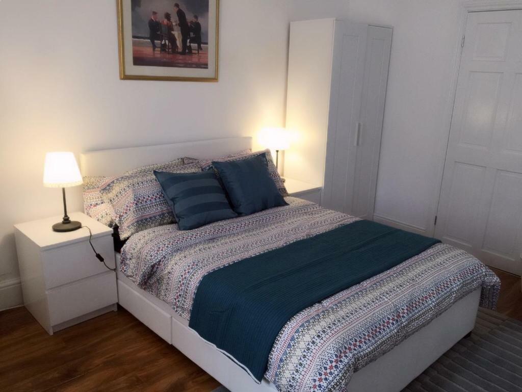 Abbey Wood Station Five Bedroom Self Contained House Exterior foto